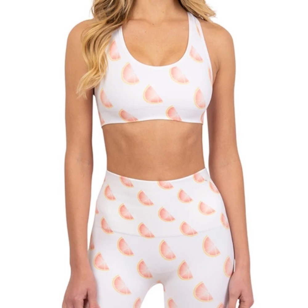 🆕TLA by Morgan‎ Stewart grapefruit sports bra